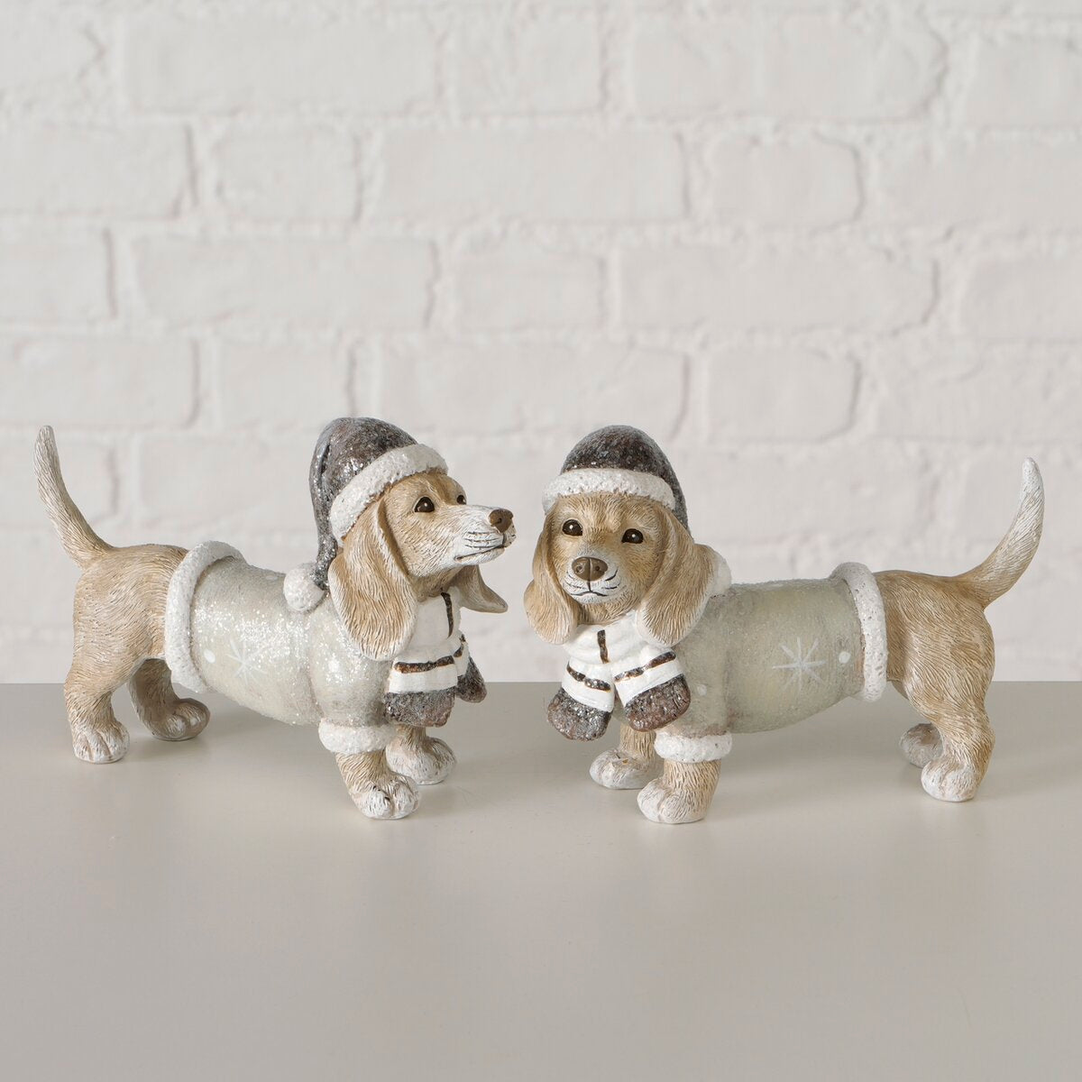 figuur chesty, 2 ass., hond, h 10,00 cm, synthetische hars, brn, grs