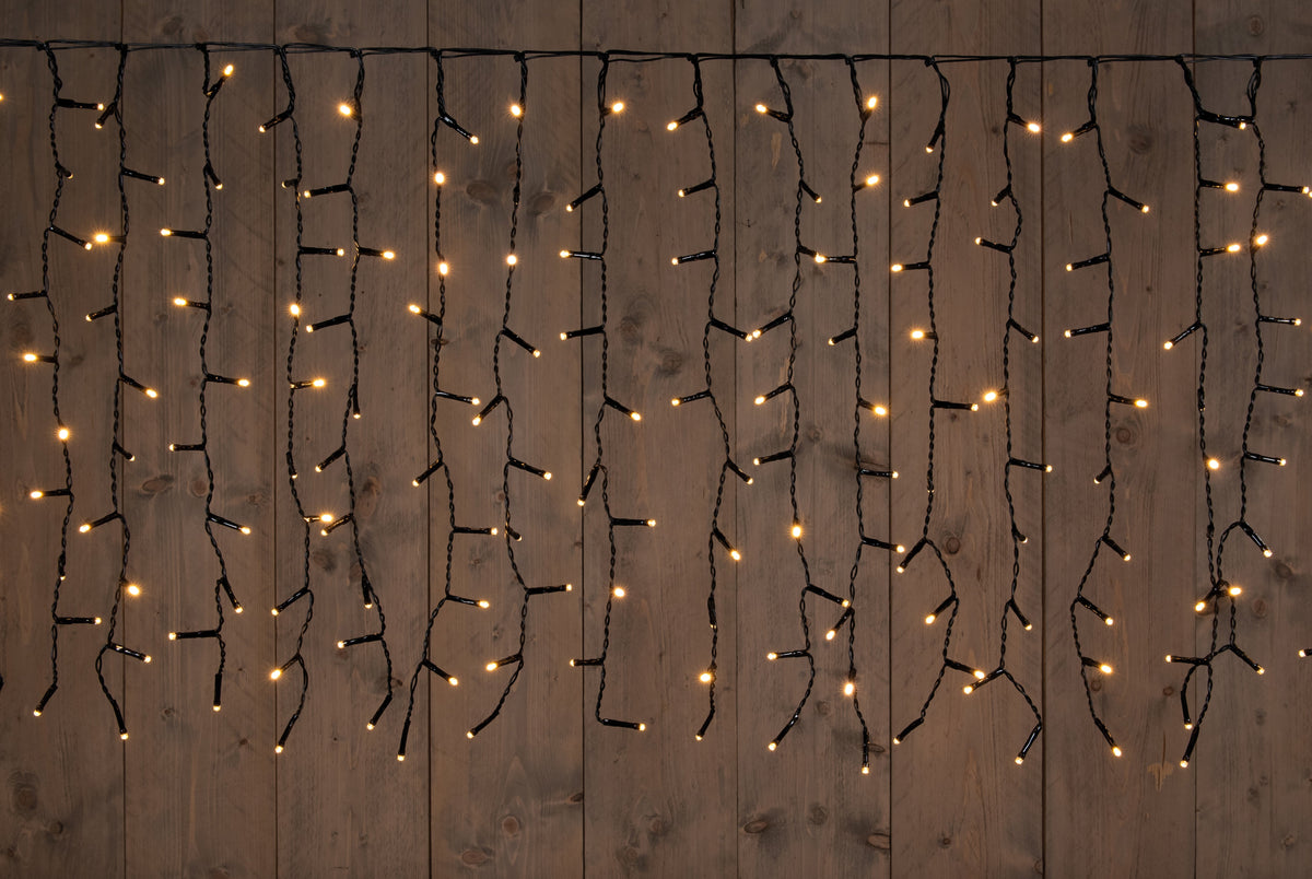 gordijnverlichting outdoor 100 strengen 1000l/500x50cm led classic - 5m aanloopsnoer zwart - ip44 trafo aan / 8/16u timer / uit