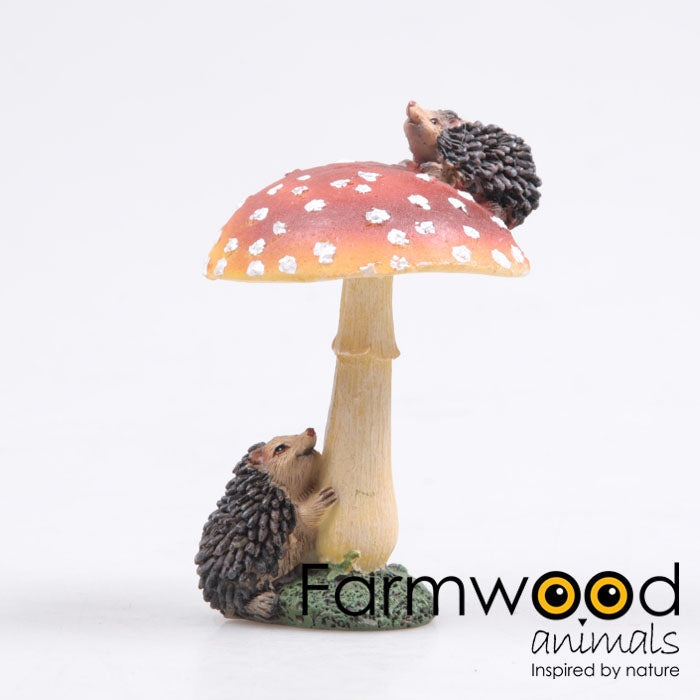 farmwood paddenstoel m/egel rood 7x6.5x11 cm sd