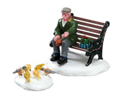 feeding pigeons, set of 2