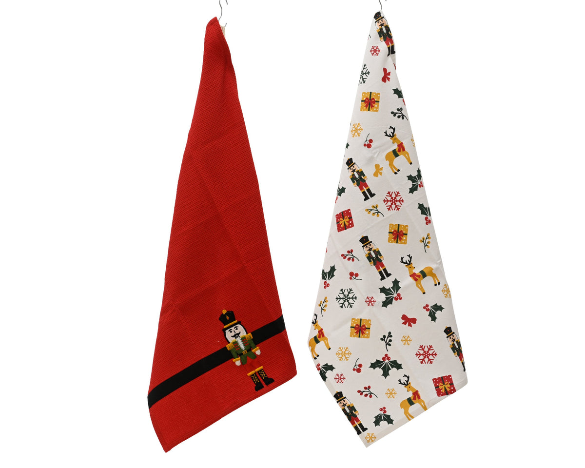 theedoek katoen rectanguler with nutcracker embroidery kitchentowel and all over screenprint teatowel rood/kleur(en) l.70cm x w.45cm x h.0.3cm