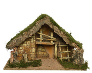 kerststal hout house with bark with moss fsc mix 70% naturel l.50cm x w.22cm x h.31cm