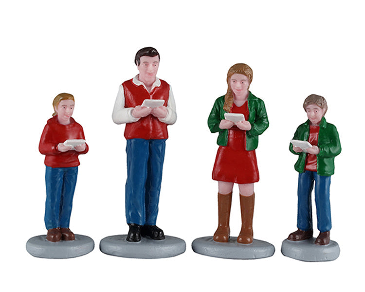 caroling family, set of 4