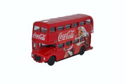 coca-cola xmas bus 1:76
10.8 x 3.3 x 5.8 cm