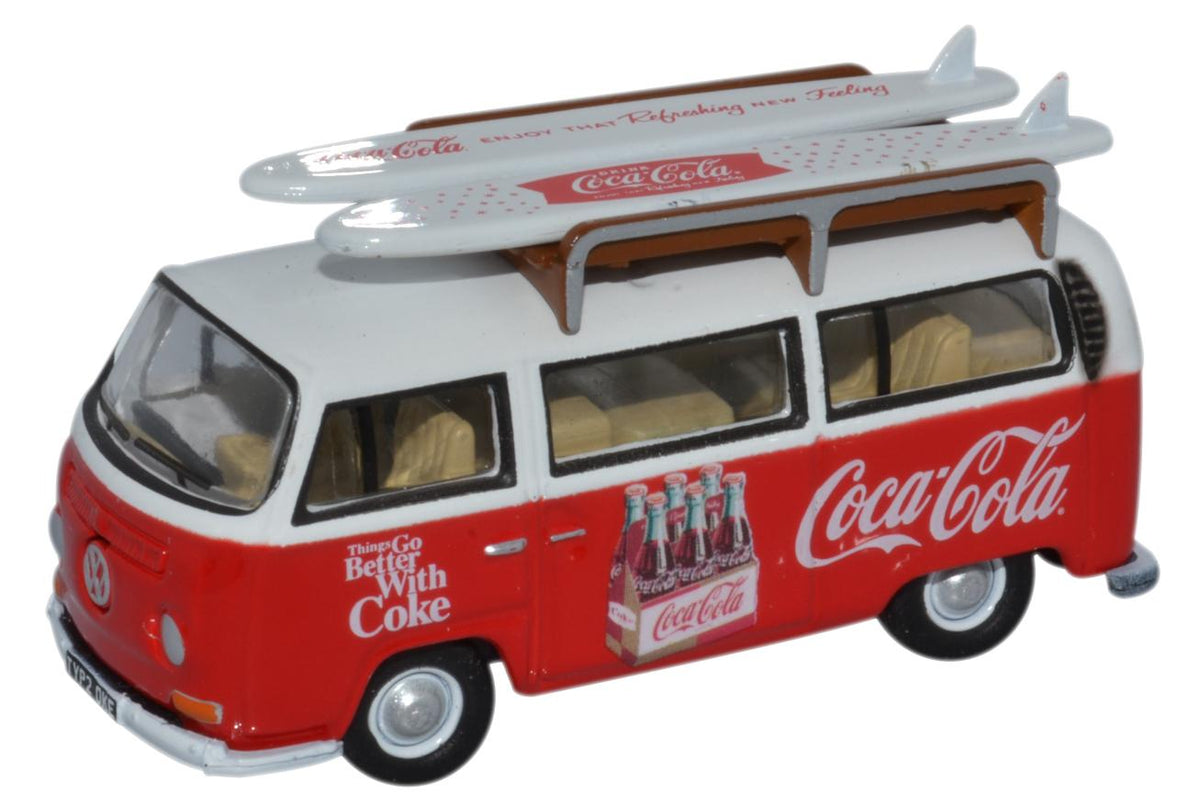 Coca-Cola VW Beetle rot 1:76
5,3 x 1,9 x 1,8 cm