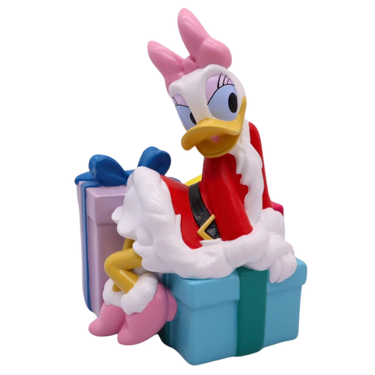 3d seasonal statue daisy present