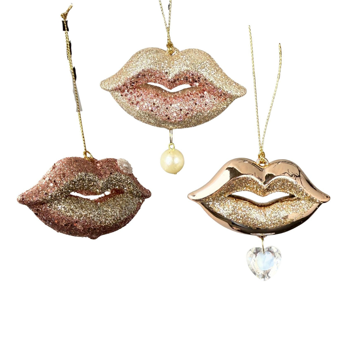 plastic lips orn x 3.